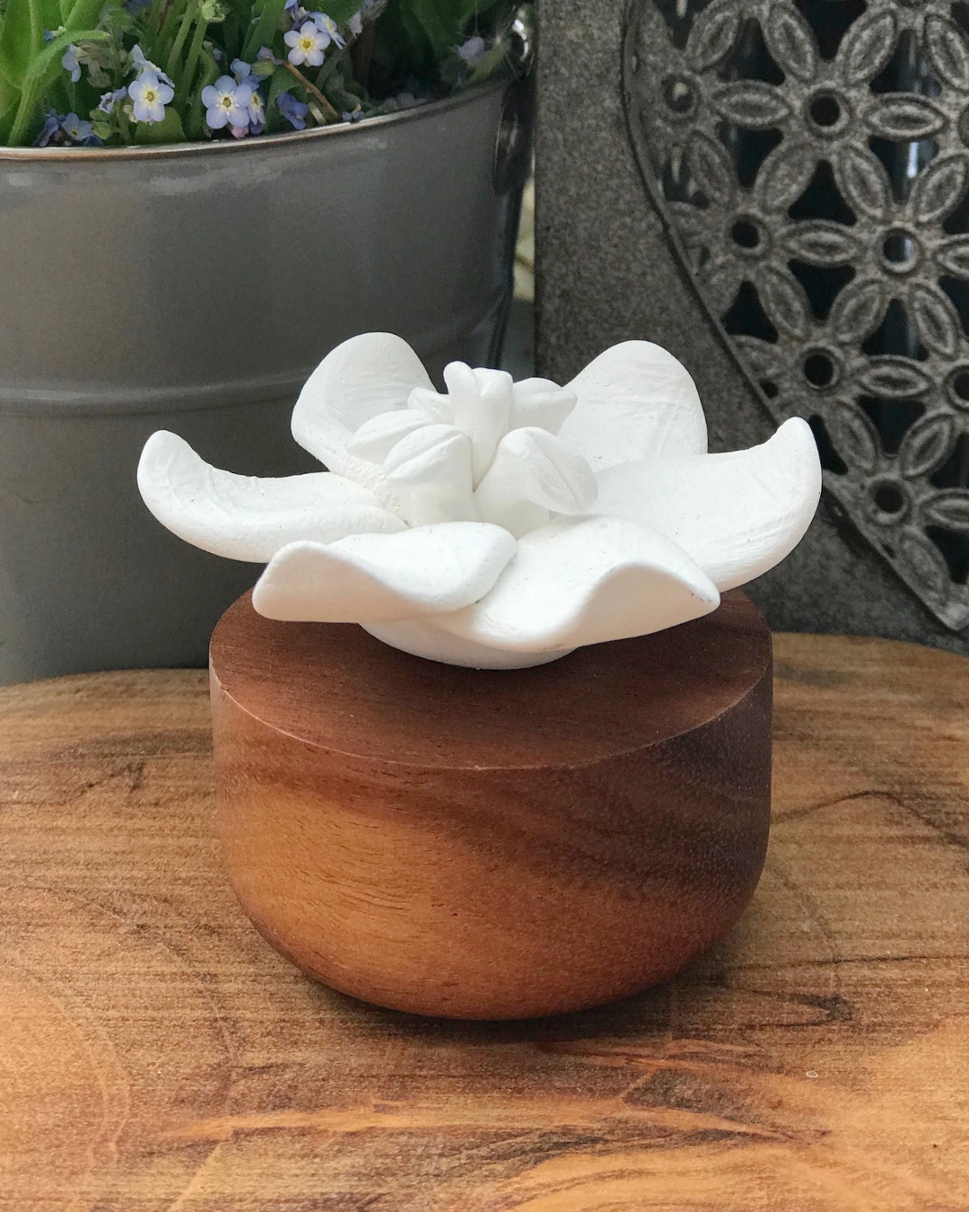 Difusor de Ambiente Orquídea | Flor de Porcelana & Madeira Acácia